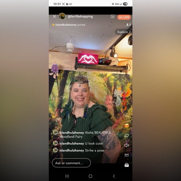 @lorilbshopping Lori is Live Come Hang Out - Picture 9 of 10